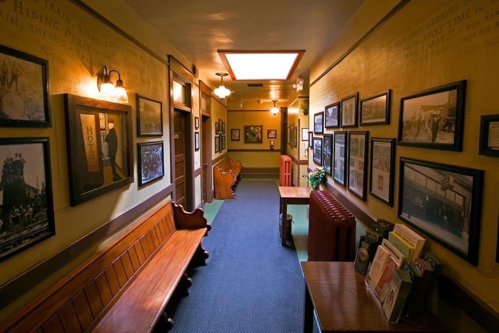 Mcmenamins Olympic Club Vila Centralia Exterior foto